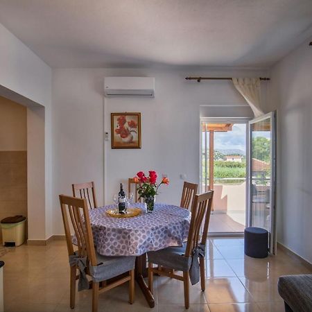 Apartment Neretva Dream Komin  Exteriör bild