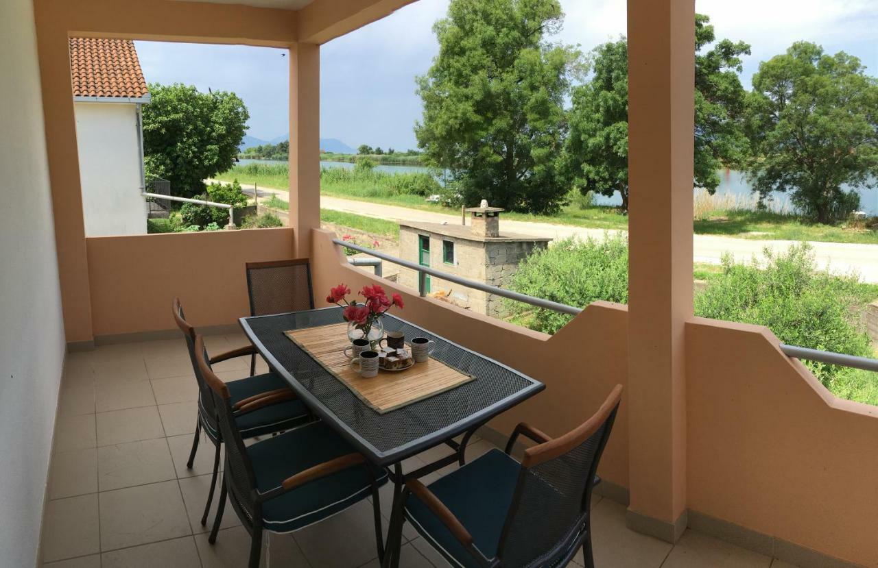 Apartment Neretva Dream Komin  Exteriör bild