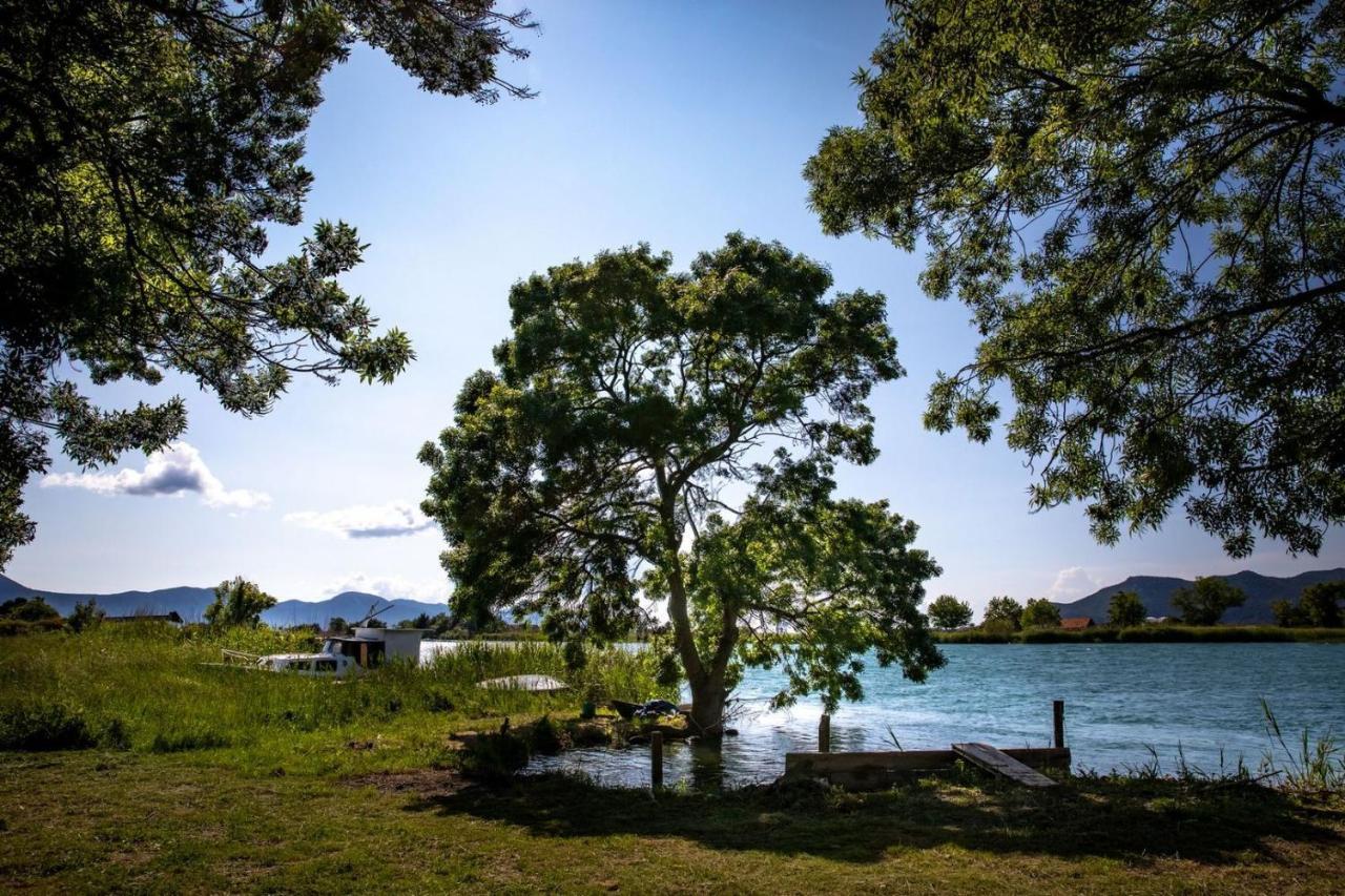 Apartment Neretva Dream Komin  Exteriör bild