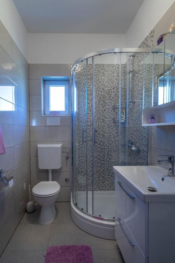 Apartment Neretva Dream Komin  Exteriör bild